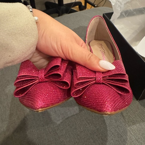Betsey Johnson Pink Glitter Women's Shoes - Picture 2 of 12